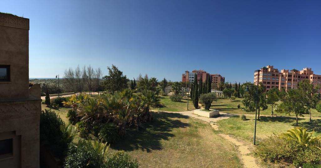 Apartamentos Jardines De Canela Isla Canela Ruang foto